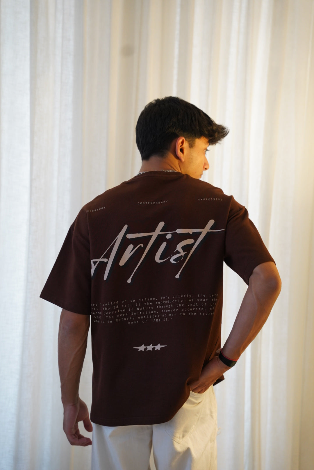 ARTIST OVERSIZED TEE